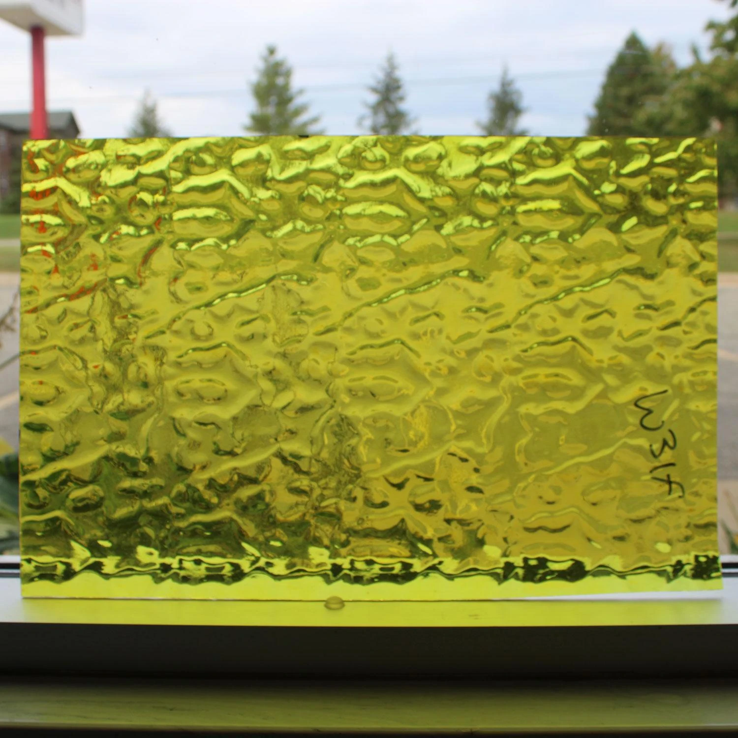 Wissmach Yellow Transparent Flemish 2 Wissmach Yellow Transparent Flemish - Image 2