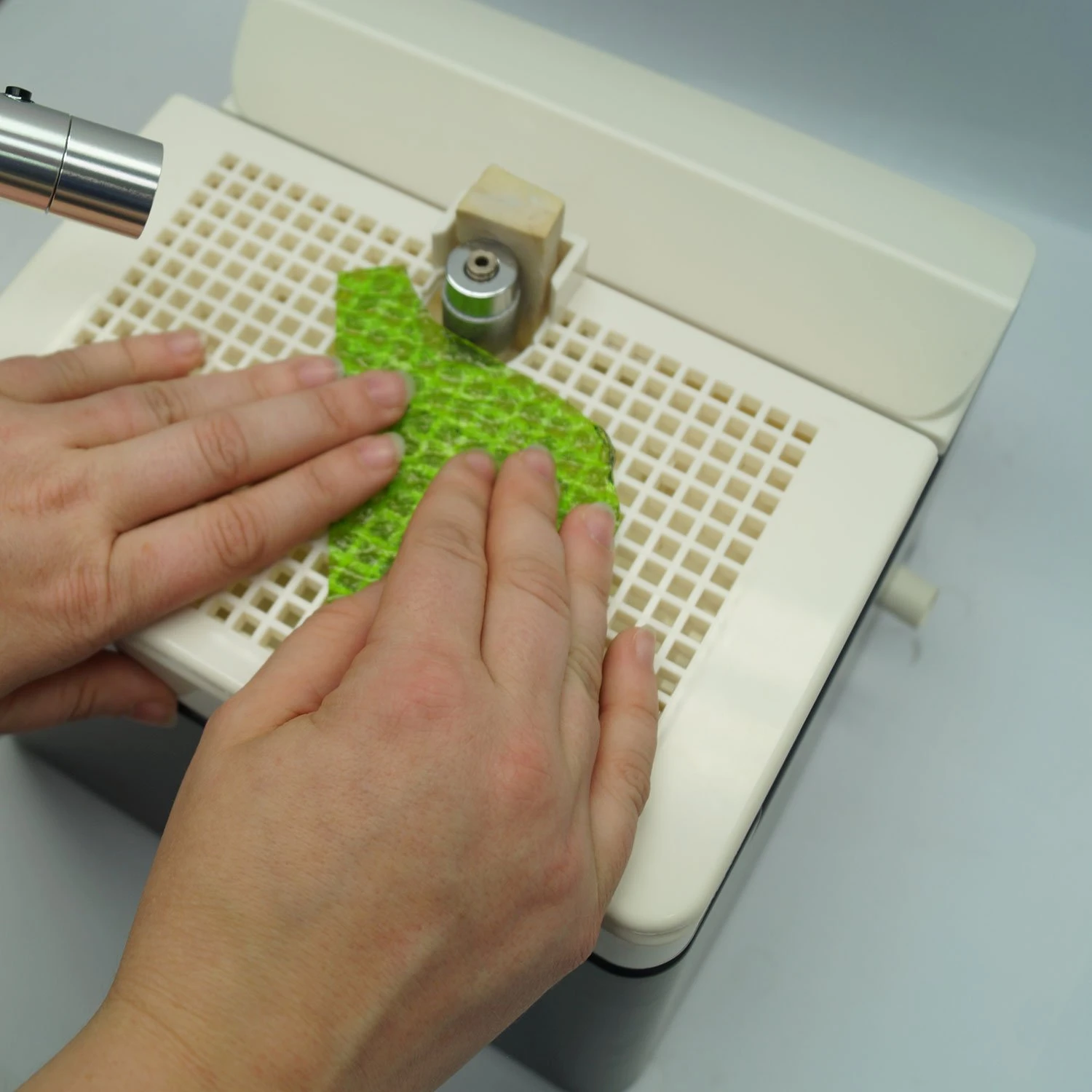 Diamond Max Elite 2-In-1 Grinder 4 Diamond Max Elite 2-In-1 Grinder - Image 4